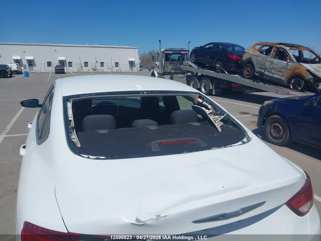 2016 Chrysler 200 Limited მანქანა იყიდება აუქციონზე, vin: 1C3CCCAB9GN156304, აუქციონის ნომერი: 12598823