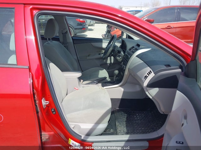 12598829 :رقم المزاد ، 2T1BU4EE1DC074600 vin ، 2013 Toyota Corolla مزاد بيع