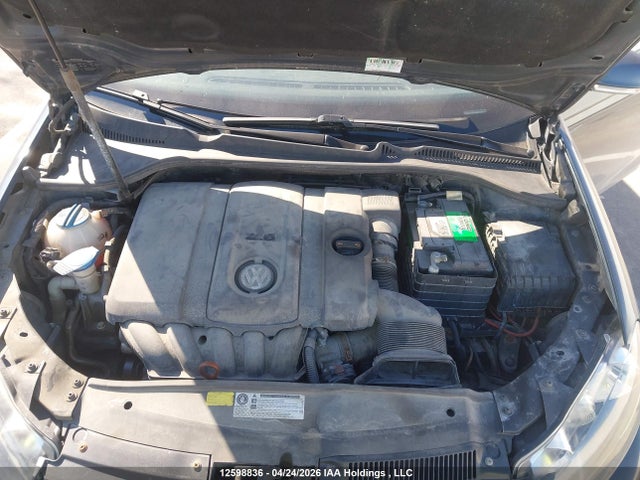 12598836 :رقم المزاد ، 3VWKX7AJ4AM624075 vin ، 2010 Volkswagen Golf 2.5l Comfortline/2.5l Trendline مزاد بيع
