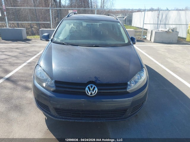 12598836 :رقم المزاد ، 3VWKX7AJ4AM624075 vin ، 2010 Volkswagen Golf 2.5l Comfortline/2.5l Trendline مزاد بيع