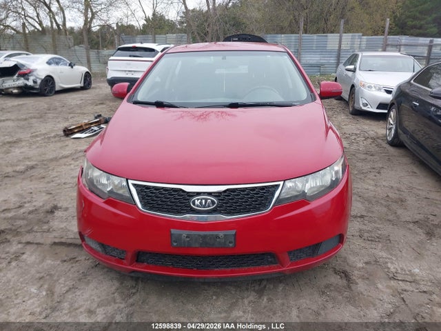 2013 Kia Forte 2.0l Ex მანქანა იყიდება აუქციონზე, vin: KNAFU4A22D5691009, აუქციონის ნომერი: 12598839