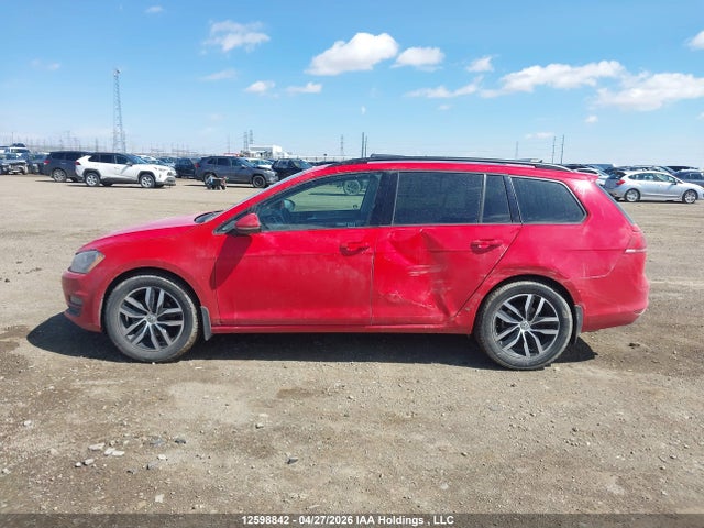 3VW017AU8HM543917 Volkswagen Golf Sportwagen S