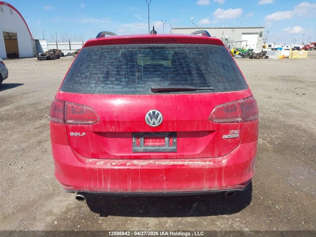 3VW017AU8HM543917 Volkswagen Golf Sportwagen S