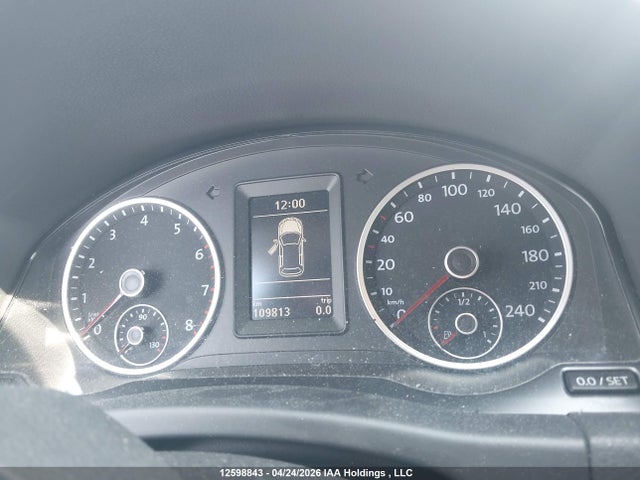 12598843 :رقم المزاد ، WVGJV3AXXEW581395 vin ، 2014 Volkswagen Tiguan Comfortline/highline/trendline مزاد بيع