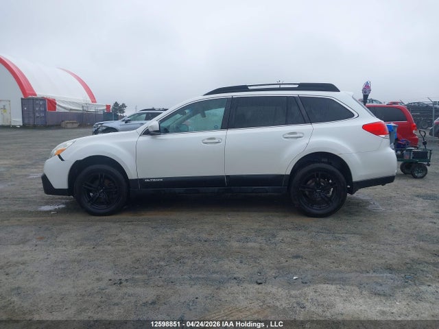Продажа на аукционе авто 2013 Subaru Outback 2.5i Touring Package, vin: 4S4BRGGC8D3204617, номер лота: 12598851