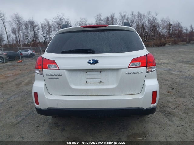 Продажа на аукционе авто 2013 Subaru Outback 2.5i Touring Package, vin: 4S4BRGGC8D3204617, номер лота: 12598851