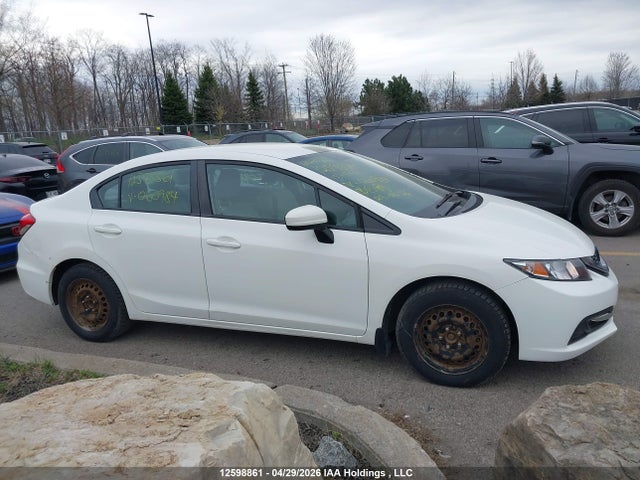 Продажа на аукционе авто 2015 Honda Civic, vin: 2HGFB2F43FH060984, номер лота: 12598861