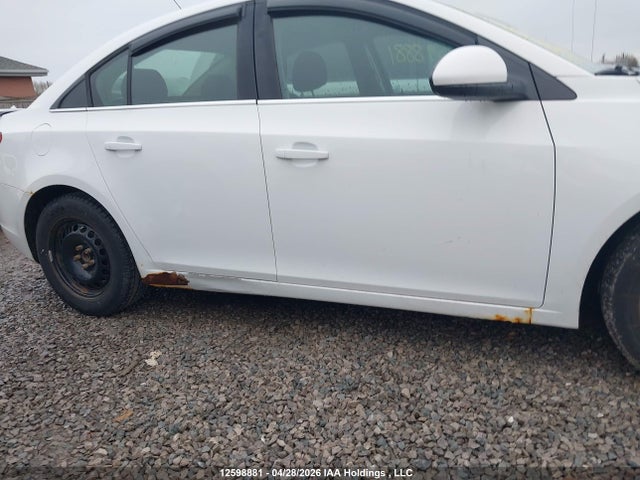 1G1PC5SB5E7305499 Chevrolet Cruze 1lt