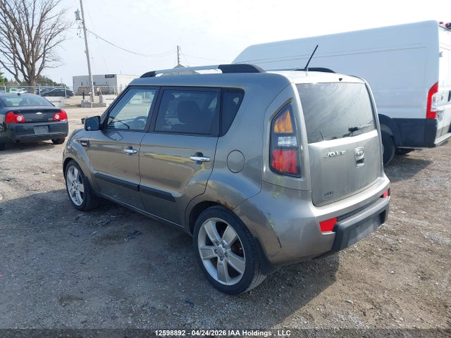 2011 Kia Soul 2.0l 2u/2.0l 4u/2.0l 4u Burner/2.0l 4u Luxury/2.0l 4u Retro/2.0l 4u Sx მანქანა იყიდება აუქციონზე, vin: KNDJT2A24B7314025, აუქციონის ნომერი: 12598892
