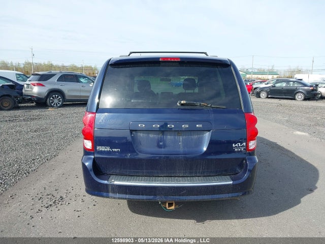 2C4RDGBG3ER456764 Dodge Grand Caravan Se
