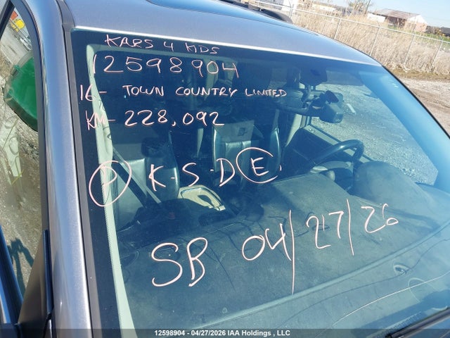 2C4RC1GG6GR302724 Chrysler Town Country Limited