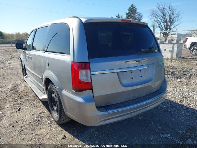 2C4RC1GG6GR302724 Chrysler Town Country Limited