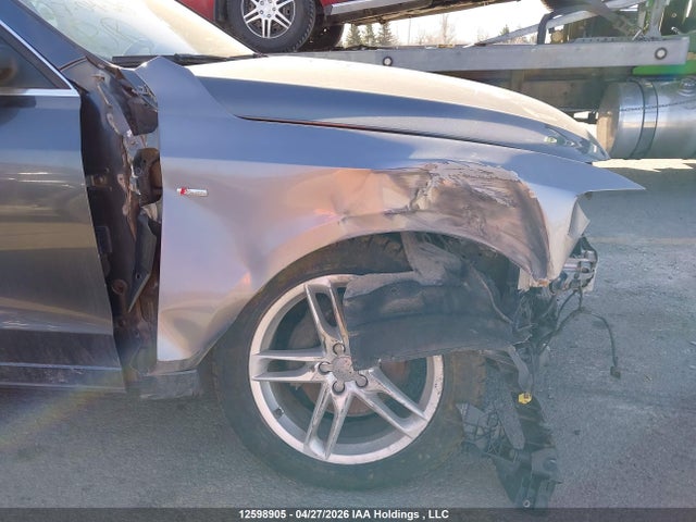 2013 Audi Q5 Premium მანქანა იყიდება აუქციონზე, vin: WA1MFCFP3DA055087, აუქციონის ნომერი: 12598905