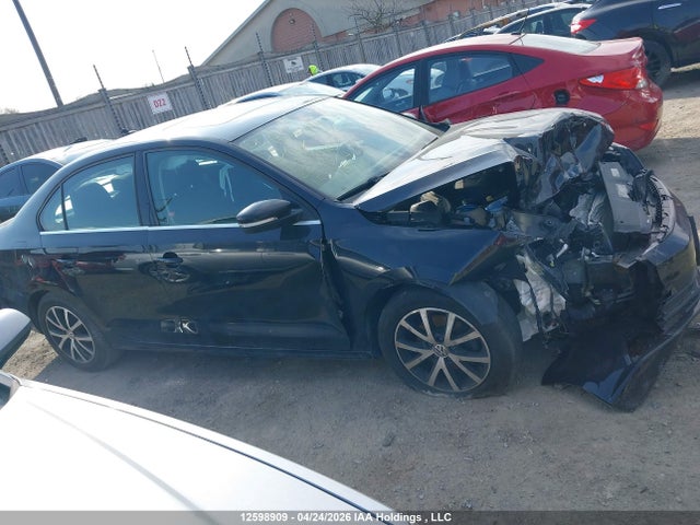 3VWD07AJXFM226714 Volkswagen JETTA SE