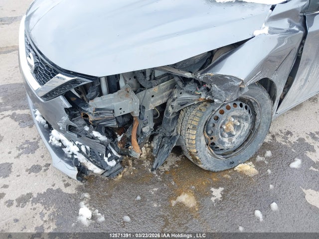 3N1AB7AP6KY352126 Nissan Sentra 1.8 S/1.8 Sv