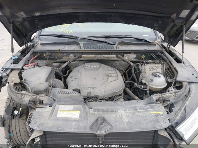 WA1BNAFY1J2178898 Audi Q5 Premium Plus