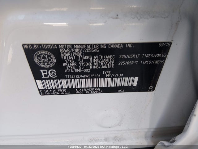 2T3ZFREV4HW315194 Toyota RAV4 LE