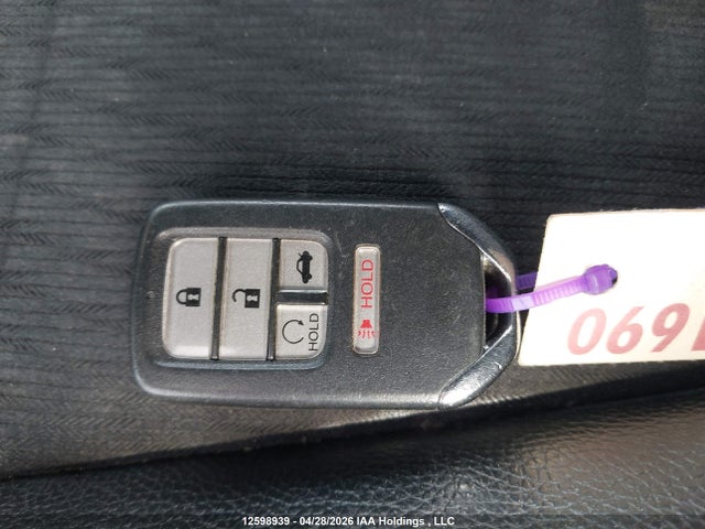 Продажа на аукционе авто 2016 Honda Accord, vin: 1HGCR2F50GA807903, номер лота: 12598939
