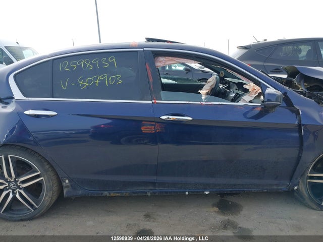 Honda Accord 2016 1HGCR2F50GA807903 Image 14