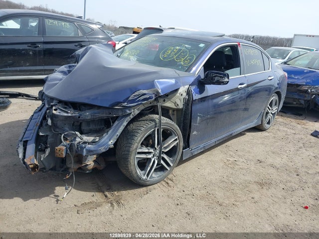 Honda Accord 2016 1HGCR2F50GA807903 Image 2