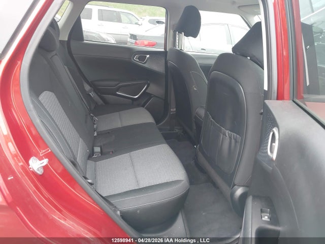 KNDJ33AU8N7835650 KIA Soul