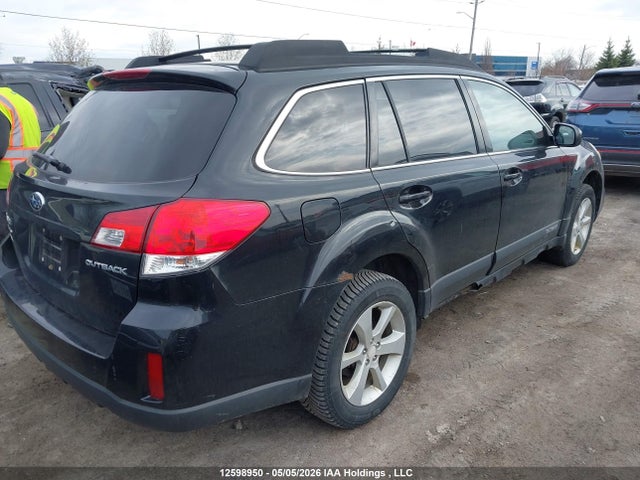 2014 Subaru Legacy Outback მანქანა იყიდება აუქციონზე, vin: 4S4BRGBC6E3248835, აუქციონის ნომერი: 12598950