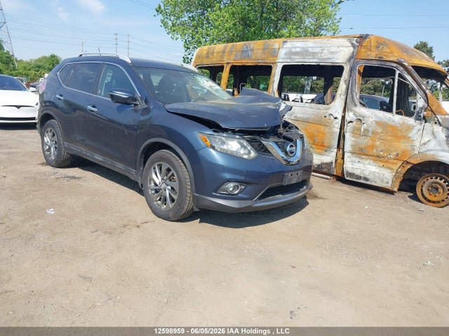 2015 Nissan Rogue S/sl/sv მანქანა იყიდება აუქციონზე, vin: 5N1AT2MV0FC922817, აუქციონის ნომერი: 12598959