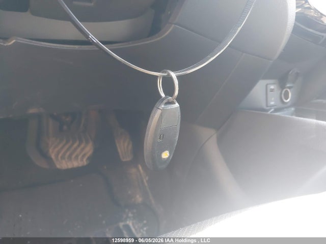 2015 Nissan Rogue S/sl/sv მანქანა იყიდება აუქციონზე, vin: 5N1AT2MV0FC922817, აუქციონის ნომერი: 12598959