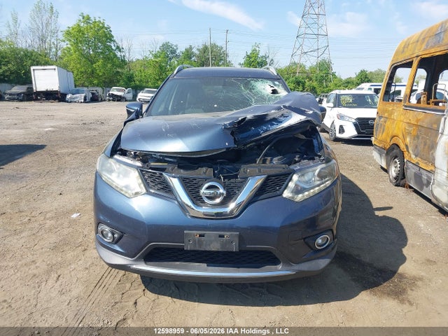 2015 Nissan Rogue S/sl/sv მანქანა იყიდება აუქციონზე, vin: 5N1AT2MV0FC922817, აუქციონის ნომერი: 12598959