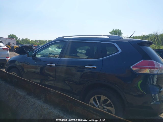 2015 Nissan Rogue S/sl/sv მანქანა იყიდება აუქციონზე, vin: 5N1AT2MV0FC922817, აუქციონის ნომერი: 12598959