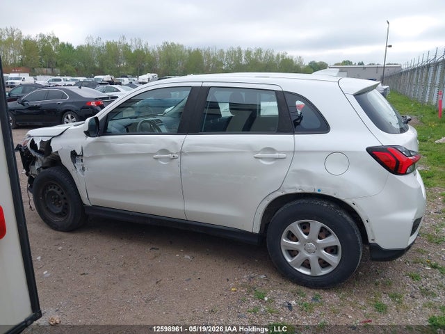 2020 Mitsubishi Rvr Se/es მანქანა იყიდება აუქციონზე, vin: JA4AH3AUXLU604341, აუქციონის ნომერი: 12598961