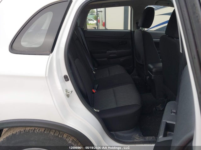 2020 Mitsubishi Rvr Se/es მანქანა იყიდება აუქციონზე, vin: JA4AH3AUXLU604341, აუქციონის ნომერი: 12598961