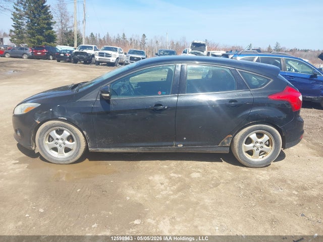 1FADP3K27EL303771 Ford FOCUS SE