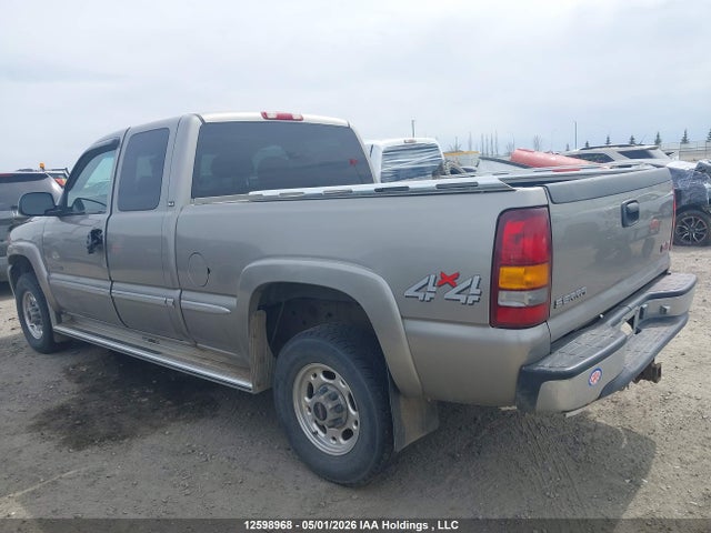 12598968 :رقم المزاد ، 1GTGK29U0YE425484 vin ، 2000 Gmc Sierra 2500 Sl/sle/slt مزاد بيع