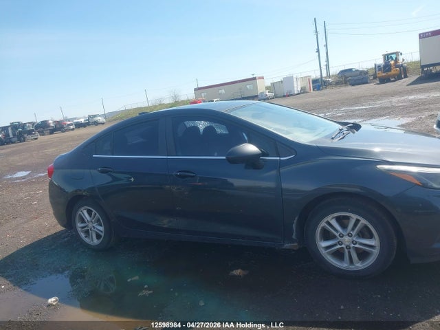 2017 Chevrolet Cruze მანქანა იყიდება აუქციონზე, vin: 3G1BE5SM9HS559339, აუქციონის ნომერი: 12598984