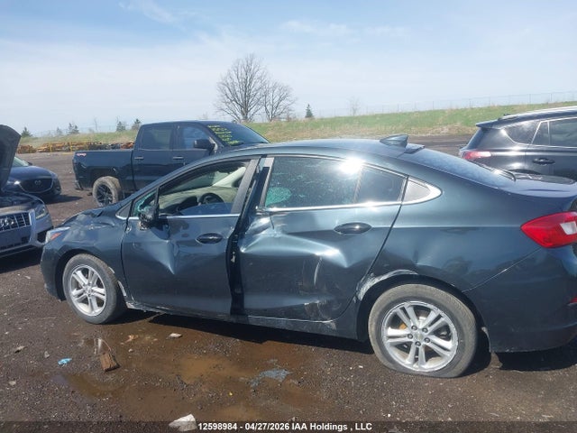 2017 Chevrolet Cruze მანქანა იყიდება აუქციონზე, vin: 3G1BE5SM9HS559339, აუქციონის ნომერი: 12598984
