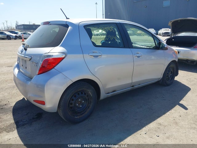 2013 Toyota Yaris მანქანა იყიდება აუქციონზე, vin: JTDKTUD33DD560914, აუქციონის ნომერი: 12598988