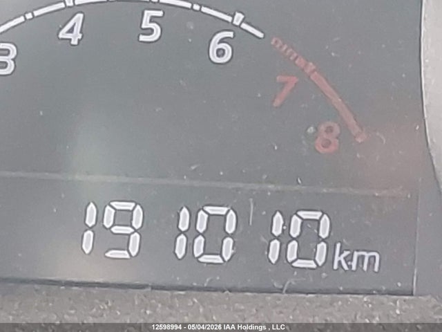 JM1BM1L7XE1190287 Mazda Mazda3 Gs-sky