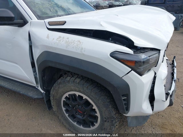 Продажа на аукционе авто 2025 Toyota 4runner Hybrid, vin: JTEVB5BR4S5007026, номер лота: 12599000