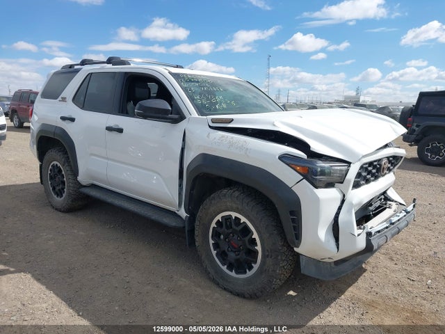 Продажа на аукционе авто 2025 Toyota 4runner Hybrid, vin: JTEVB5BR4S5007026, номер лота: 12599000
