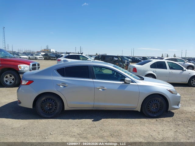 Продажа на аукционе авто 2018 Acura Ilx Premium/technology, vin: 19UDE2F75JA800860, номер лота: 12599017