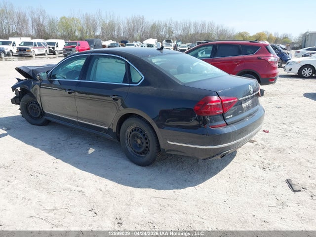 1VWBT7A3XHC020104 Volkswagen Passat