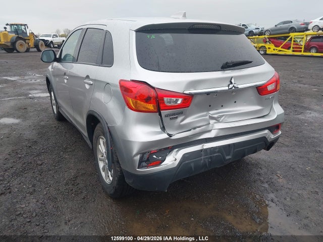JA4AJ3AU6JZ603952 Mitsubishi RVR SE