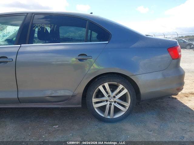 Продаж на аукціоні авто 2015 Volkswagen Jetta 2.0 Tdi Highline, vin: 3VWLA7AJ5FM205214, номер лоту: 12599101
