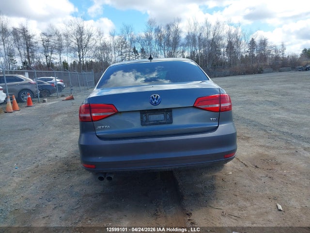 Продаж на аукціоні авто 2015 Volkswagen Jetta 2.0 Tdi Highline, vin: 3VWLA7AJ5FM205214, номер лоту: 12599101