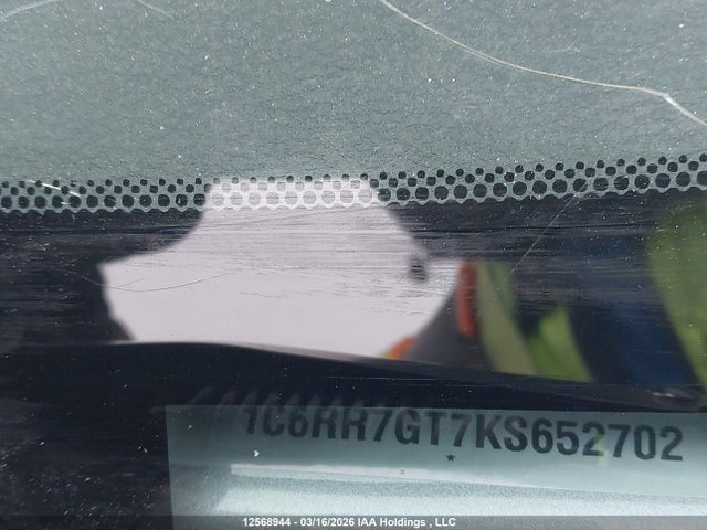 12568944 :رقم المزاد ، 1C6RR7GT7KS652702 vin ، 2019 Ram 1500 Classic Slt مزاد بيع