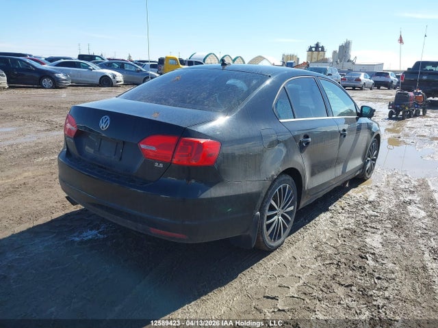 2013 Volkswagen Jetta 2.5l Highline მანქანა იყიდება აუქციონზე, vin: 3VWLX7AJ7DM356616, აუქციონის ნომერი: 12589423