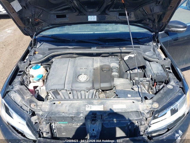 2013 Volkswagen Jetta 2.5l Highline მანქანა იყიდება აუქციონზე, vin: 3VWLX7AJ7DM356616, აუქციონის ნომერი: 12589423