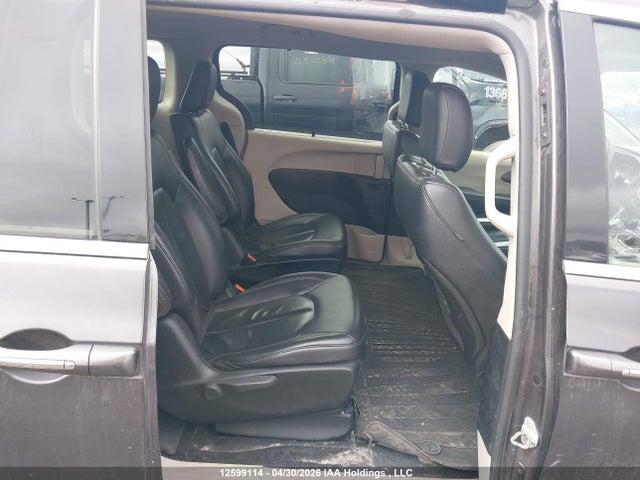 12599114 :رقم المزاد ، 2C4RC1L74JR365771 vin ، 2018 Chrysler Pacifica Hybrid Touring L مزاد بيع