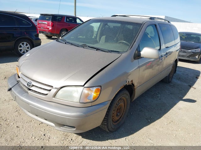12599115 :رقم المزاد ، 4T3ZF13C53U516114 vin ، 2003 Toyota Sienna Le/xle مزاد بيع